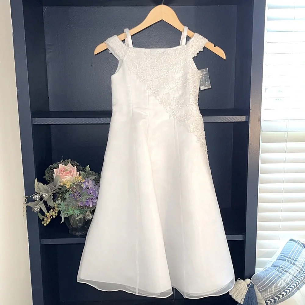 First Communion or flower girl dress. White special occasion dress.